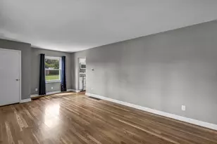 1316 Moler Rd, Columbus, OH 43207 - Photo 8