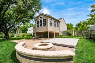 7333 Schoolcraft Ln, Columbus, OH 43235 - Photo 30