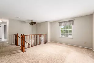 7333 Schoolcraft Ln, Columbus, OH 43235 - Photo 8