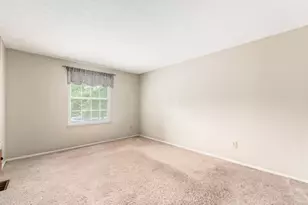 7333 Schoolcraft Ln, Columbus, OH 43235 - Photo 6