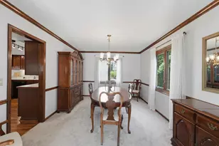 2347 Collins Dr, Worthington, OH 43085 - Photo 8