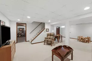 2347 Collins Dr, Worthington, OH 43085 - Photo 20