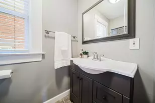 246 E Mithoff St, Columbus, OH 43206 - Photo 22