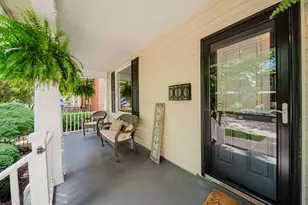 246 E Mithoff St, Columbus, OH 43206 - Photo 4