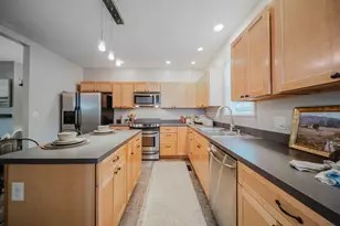 246 E Mithoff St, Columbus, OH 43206 - Photo 12