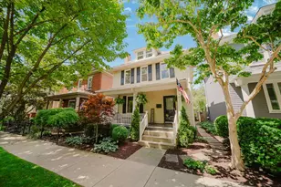 246 E Mithoff St, Columbus, OH 43206 - Photo 2