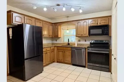 1831 Rock Creek Drive, Grove City, OH 43123 - Photo 6