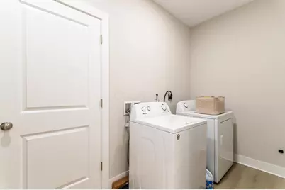 1284 E Mound Street, Columbus, OH 43205 - Photo 22