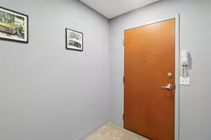 769 N High St, Columbus, OH 43215 - Photo 6
