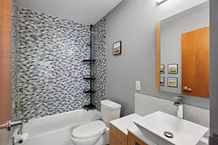 769 N High St, Columbus, OH 43215 - Photo 20