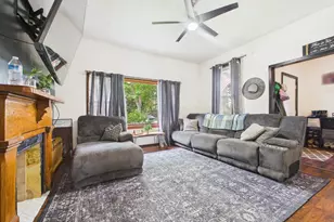 307 N 6th St, Cambridge, OH 43725 - Photo 4