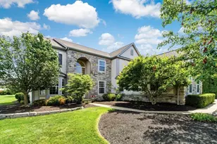 4222 Hunters Bend, Powell, OH 43065 - Photo 4