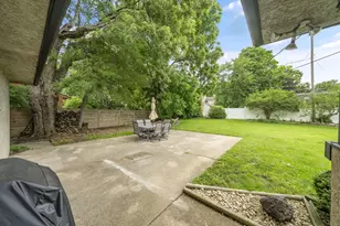 2424 Beverly Pl, Columbus, OH 43209 - Photo 64