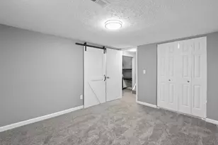1300 Laurel Green Pl, Galloway, OH 43119 - Photo 22
