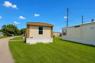 25 Horseshoe Dr, Newark, OH 43055 - Photo 2