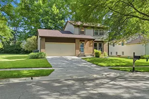 4899 Whisper Cove Ct, Columbus, OH 43230 - Photo 2