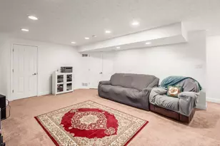 5782 Camhurst Ct, Galloway, OH 43119 - Photo 30