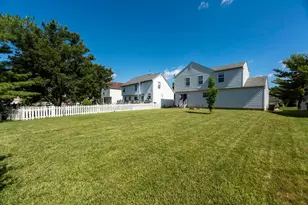 8117 Mandalay Rd, Blacklick, OH 43004 - Photo 18