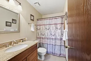 3858 Cypress Creek Dr, Columbus, OH 43228 - Photo 26