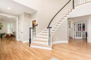 7334 Berkley Square S, New Albany, OH 43054 - Photo 8