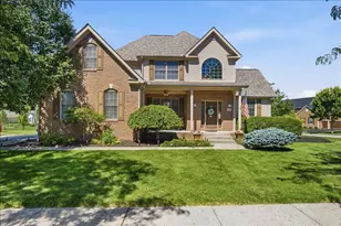 311 Wilderness Rd, Marysville, OH 43040 - Photo 2