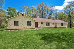 3773 Dixon Rd SW, Pataskala, OH 43062 - Photo 10