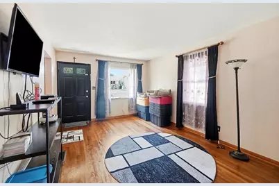 372 E Lincoln Avenue, Columbus, OH 43214 - Photo 6