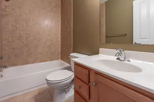 794 Hamlet St, Columbus, OH 43215 - Photo 20