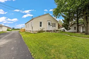 440 Long St, Ashville, OH 43103 - Photo 2