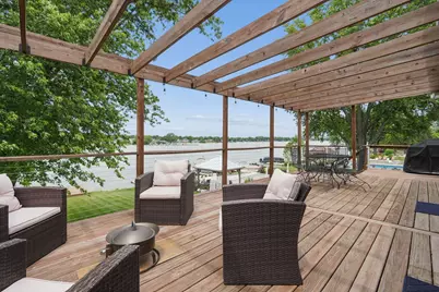 1300 E Choctaw Drive, London, OH 43140 - Photo 2
