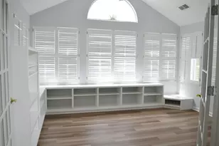 2647 Prestwick Village Cir, Springfield, OH 45503 - Photo 6