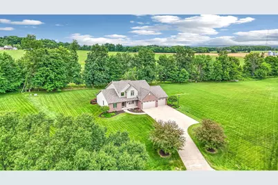 3276 Rebecca Court NE, Lancaster, OH 43130 - Photo 2