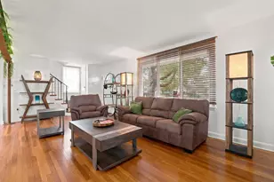 99 S Brinker Ave, Columbus, OH 43204 - Photo 6