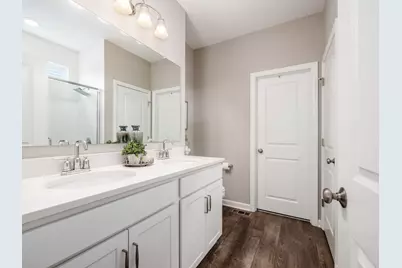434 Oakland Hills Loop, Commercial Point, OH 43116 - Photo 16