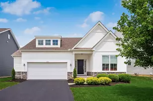 434 Oakland Hills Loop, Commercial Point, OH 43116 - Photo 2