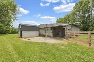 2637 Vanatta Rd, Centerburg, OH 43011 - Photo 30