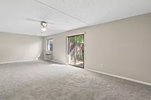 3939 Karl Rd, Columbus, OH 43224 - Photo 6