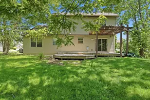 7504 Crossing Pl, Lewis Center, OH 43035 - Photo 12