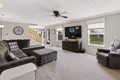 1635 England Drive, Columbus, OH 43240 - Photo 16