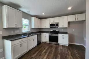 3770 Tylor Dr, Columbus, OH 43232 - Photo 6