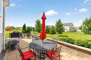 635 Sandhill Ct, Delaware, OH 43015 - Photo 8