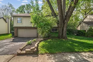 3736 Dolomite Dr, Columbus, OH 43230 - Photo 1