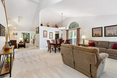 232 Kingsmeadow Lane, Blacklick, OH 43004 - Photo 2