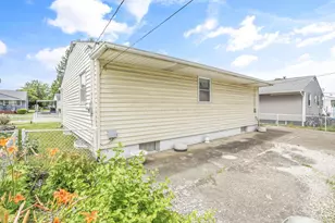3142 Hillgate Rd, Columbus, OH 43207 - Photo 38