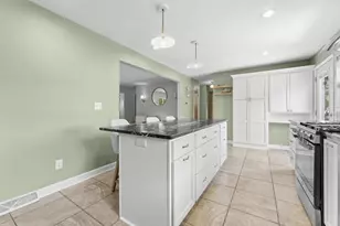 2654 Youngs Grove Rd, Columbus, OH 43231 - Photo 12