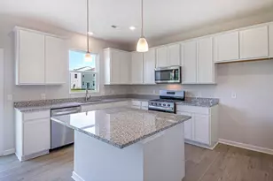 6212 Trefoil St, Galloway, OH 43119 - Photo 2