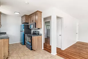 1407 Simpson Dr, Columbus, OH 43227 - Photo 12
