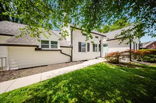 1899 Denbridge Way, Columbus, OH 43219 - Photo 4