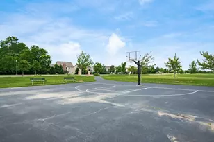 886 Ballater Dr, Delaware, OH 43015 - Photo 70