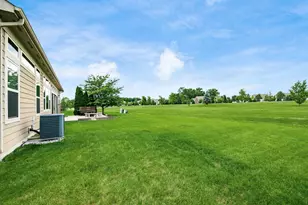 886 Ballater Dr, Delaware, OH 43015 - Photo 54